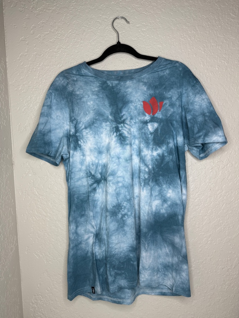 Dutch Bros Teal Tie-Dye Short Sleeve Shirt with Red Logo